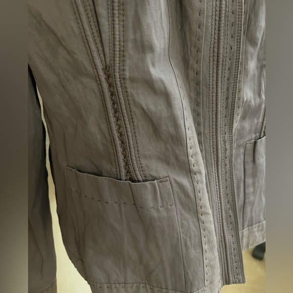 Elie Tahari jacket. Fabulous charcoal gray lined jacket. Bad picture - Picture 3 of 12